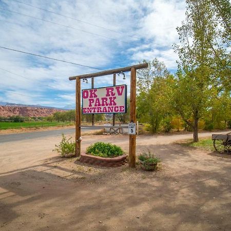 Funstays Glamping Setup Tent In Rv Park #6 Ok-T6 Moab Exterior photo